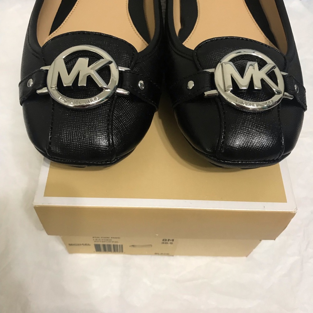 ❌SOLD❌ NEW Michael Kors Fulton flats